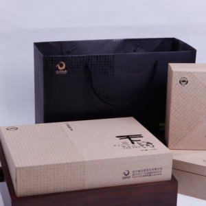 蜂蜜包裝設計應該凸顯出來哪些方面？